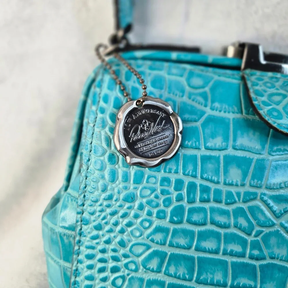 Patricia Nash Nela Distressed Vintage Croc Leather Frame Bag Aqua broken closure